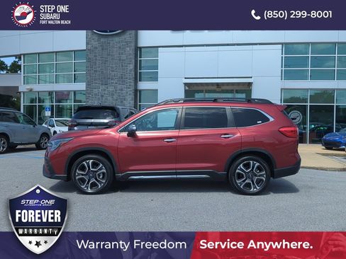 Used 2023 Subaru Ascent Touring AWD/4WD image 4