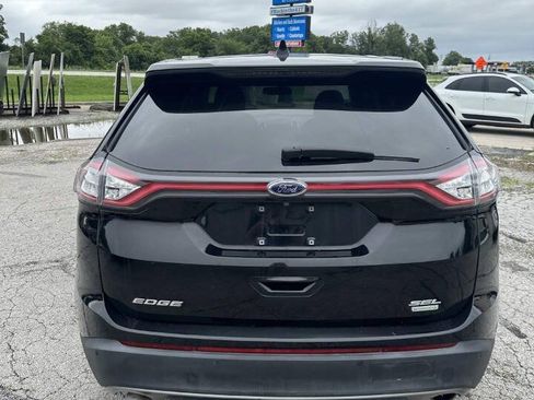 Used 2017 Ford Edge SEL FWD image 4