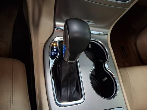 Used 2018 Jeep Grand Cherokee Limited AWD/4WD image 14
