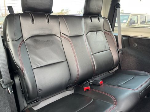Used 2021 Jeep Wrangler Rubicon image 52
