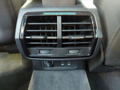 Certified 2025 Audi Q3 2.0T Premium w/ Convenience Package image 17