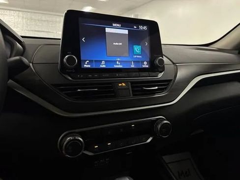 New 2026 Nissan Altima 2.5 SV FWD image 16