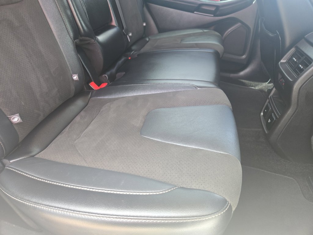 Used 2018 Ford Edge Sport w/ Equipment Group 401A AWD/4WD image 10