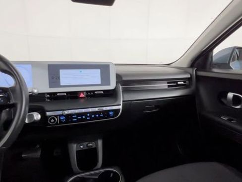 Used 2024 Hyundai Ioniq 5 SEL RWD image 18