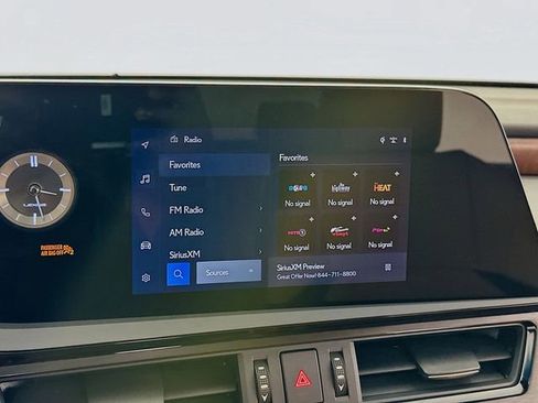 Used 2024 Lexus ES 350 w/ Premium Package image 14