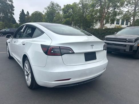 Used 2022 Tesla Model 3 RWD image 4
