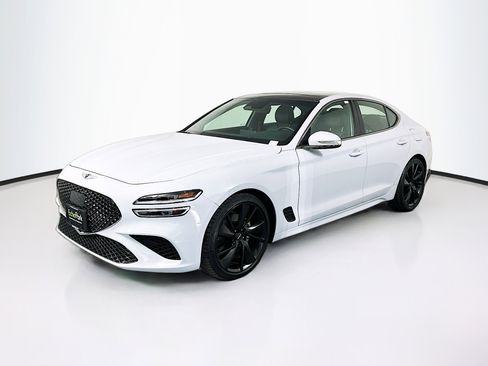 Used 2023 Genesis G70 2.0T w/ Sport Prestige Package image 3