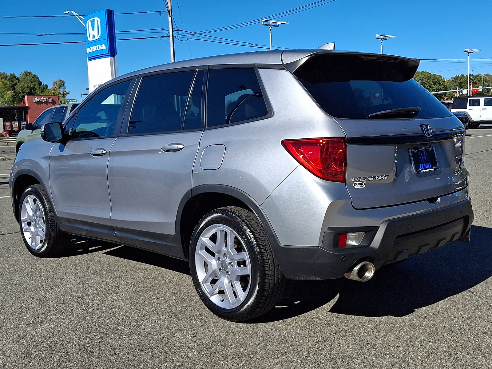 Used 2025 Honda Passport EX-L image 6