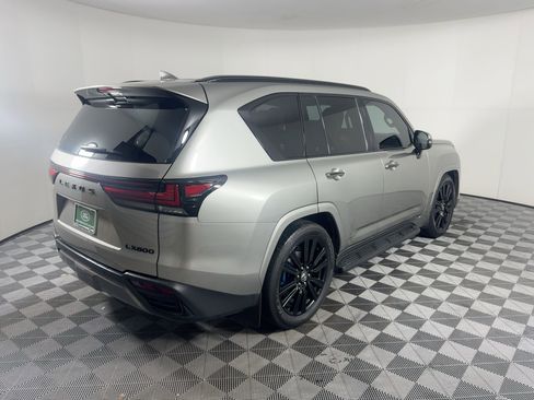 Used 2023 Lexus LX 600 4WD w/ Luxury Package image 9