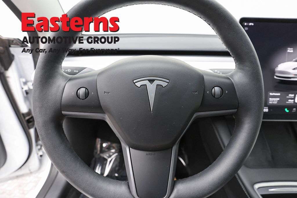 Used 2023 Tesla Model 3 Standard Range RWD image 12