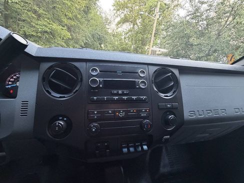 Used 2016 Ford F350 XL AWD/4WD image 13
