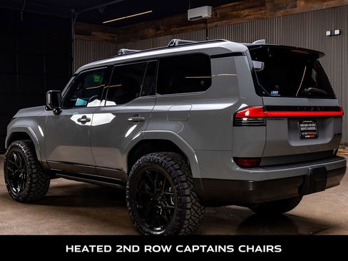 Used 2025 Lexus GX 550 550 Luxury+ w/ Accessory Package (2T) image 7