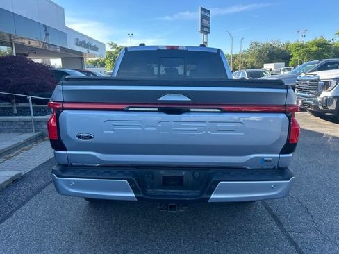 Used 2022 Ford F150 Lightning Platinum AWD/4WD image 4