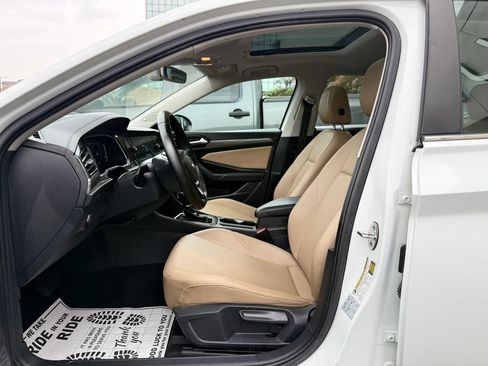 Used 2019 Volkswagen Jetta SEL FWD image 10