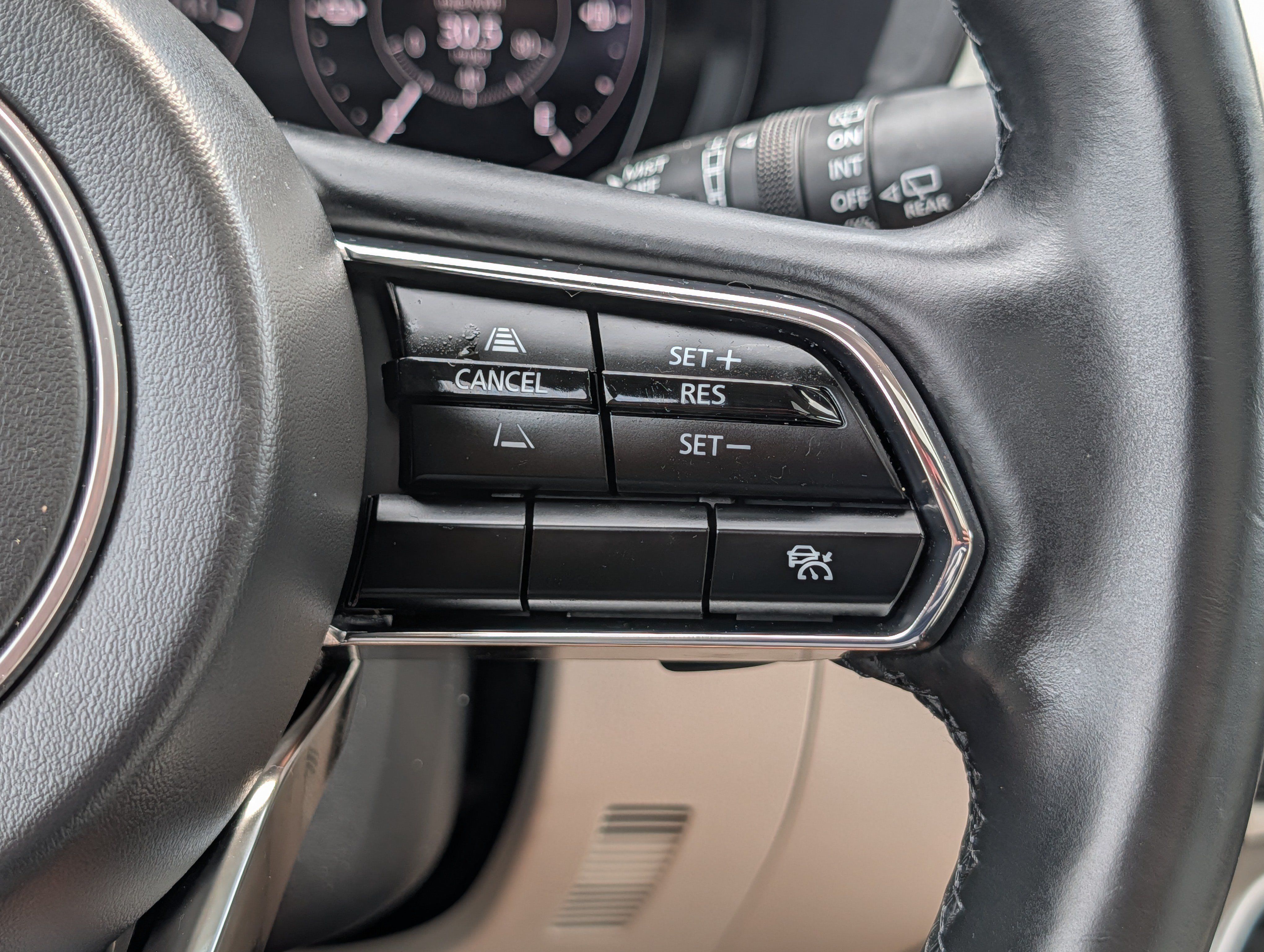 Used 2024 MAZDA CX-90 Plug-In Hybrid w/ Premium Plus AWD/4WD image 30