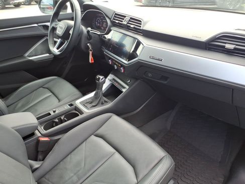 Used 2020 Audi Q3 2.0T Premium AWD/4WD image 25