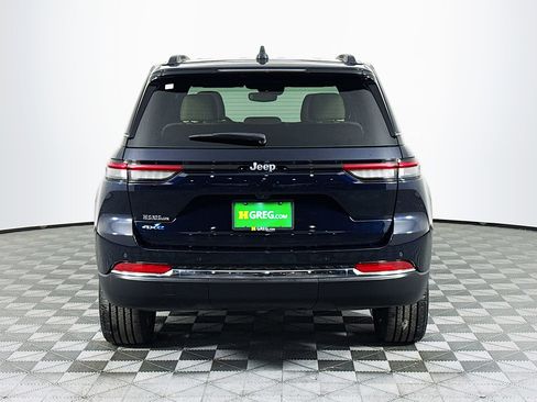 Used 2024 Jeep Grand Cherokee Limited 4xe image 8