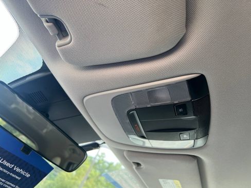 Used 2021 Kia Sorento LX AWD/4WD image 36