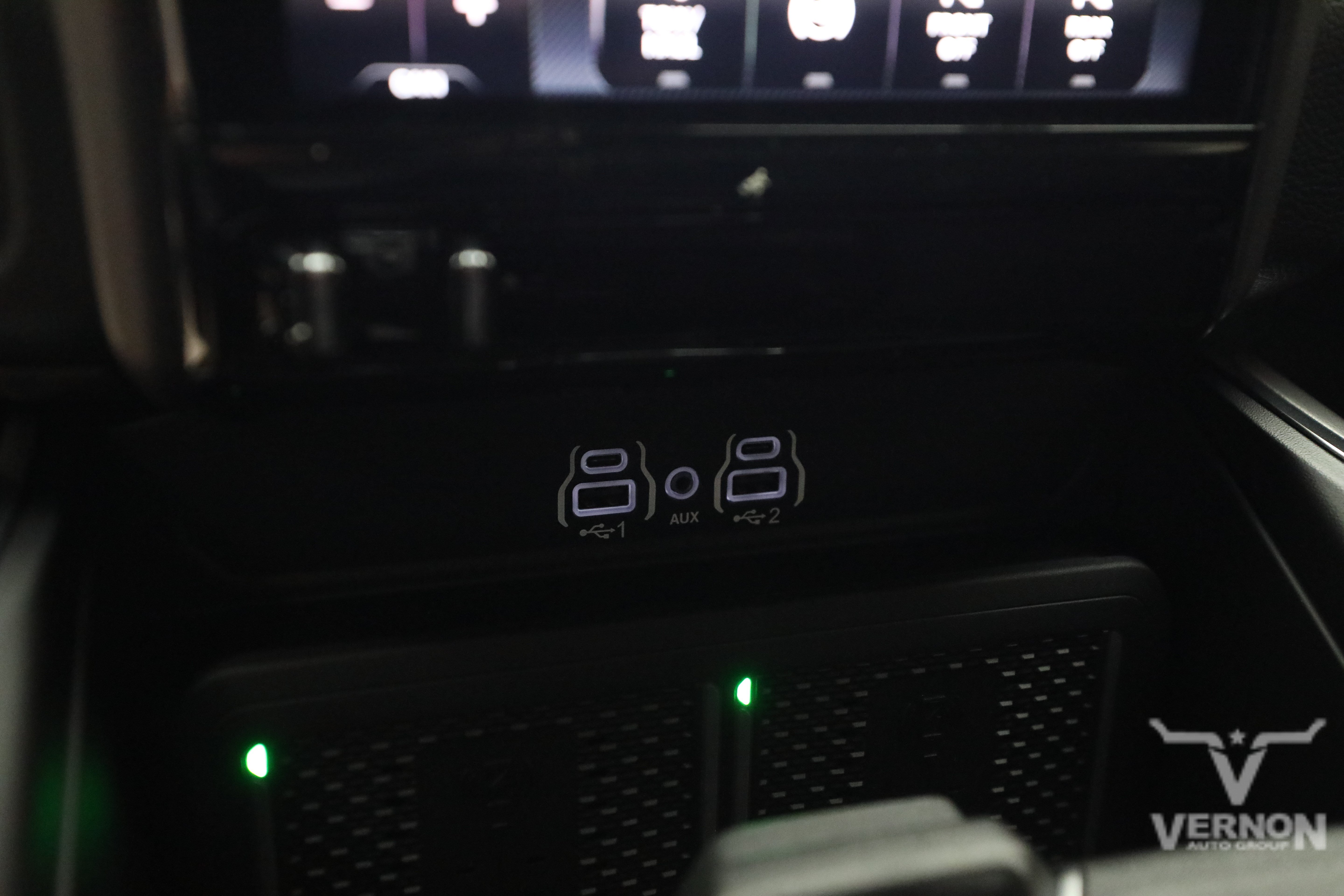 New 2026 RAM 3500 Laramie AWD/4WD image 24