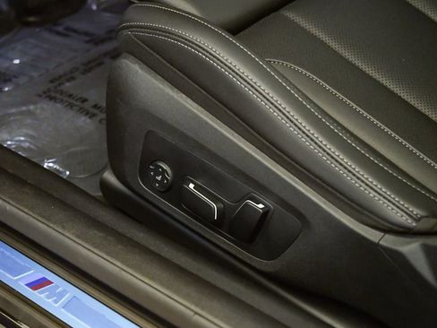 Used 2026 BMW 430i Coupe w/ M Sport Package RWD image 24