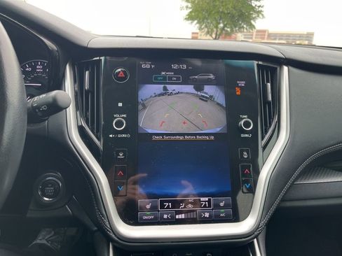 Used 2022 Subaru Outback Premium AWD/4WD image 14