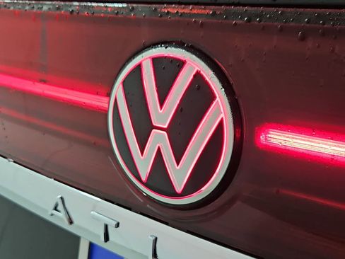 New 2026 Volkswagen Atlas SEL Premium R-Line AWD/4WD image 11