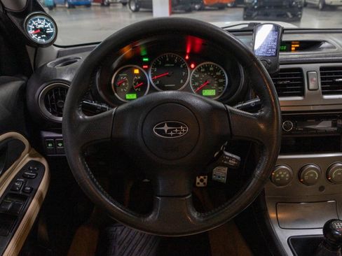 Used 2007 Subaru Impreza WRX Limited AWD/4WD image 10