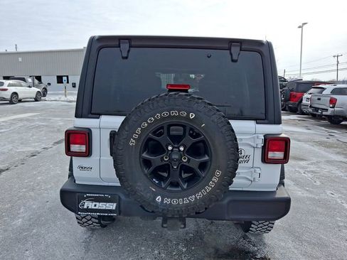 Certified 2022 Jeep Wrangler Unlimited Sport image 7