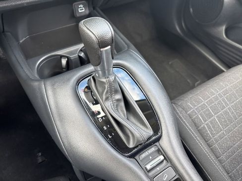 Certified 2024 Honda HR-V LX image 29
