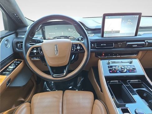 Used 2020 Lincoln Aviator Black Label w/ Dynamic Handling Package AWD/4WD image 10