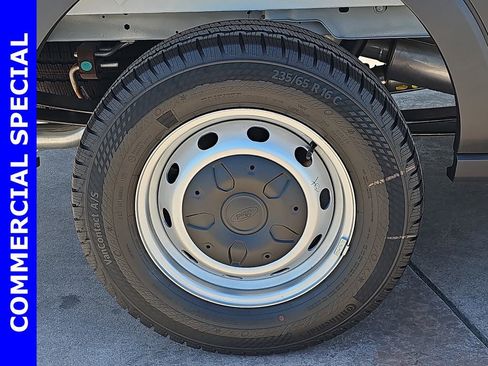 New 2025 Ford Transit 150 Low Roof image 39