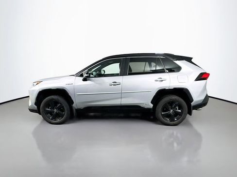 Used 2021 Toyota RAV4 XSE AWD/4WD image 4
