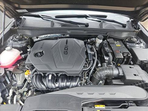 Used 2025 Hyundai Sonata SEL FWD image 21