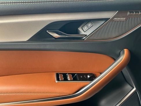 New 2026 Jaguar F-PACE R-Dynamic S image 10