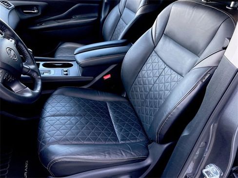 Used 2024 Nissan Murano Platinum image 11