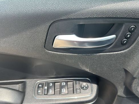 Used 2022 Dodge Charger SXT w/ Leather Interior Group image 14