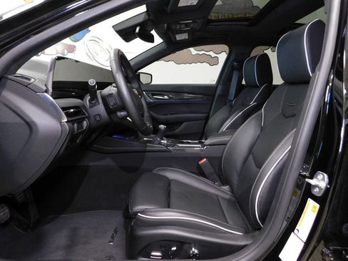 Used 2025 Cadillac CT5 V Blackwing RWD image 44