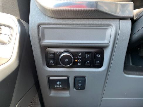 Used 2025 Ford F150 Lariat w/ Equipment Group 501A Mid AWD/4WD image 21