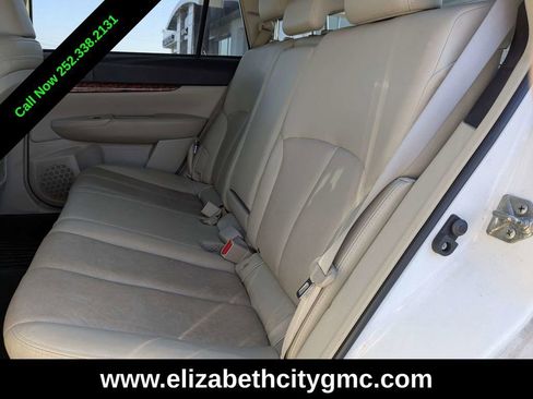 Used 2012 Subaru Outback 2.5i Limited image 15