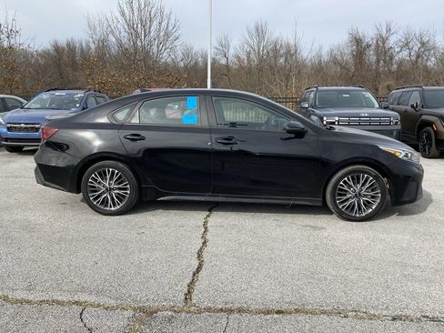 Used 2022 Kia Forte GT-Line w/ GT-Line Premium Package image 8