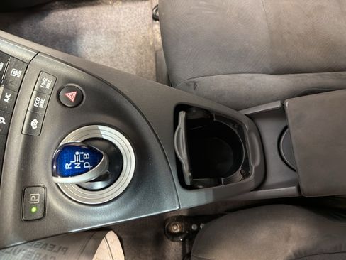 Used 2011 Toyota Prius Three image 18