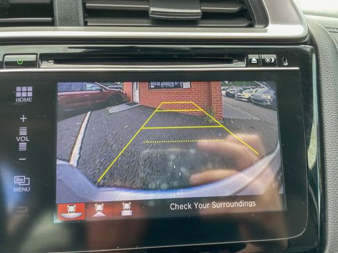 Used 2015 Honda Fit EX image 32