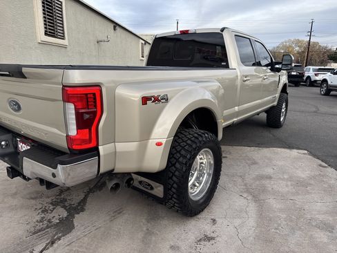 Used 2017 Ford F350 Lariat w/ Lariat Ultimate Package image 7