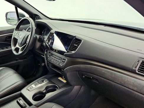 Used 2022 Honda Pilot TrailSport image 22