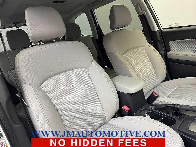 Used 2017 Subaru Forester 2.5i Premium w/ All-Weather Package AWD/4WD image 21