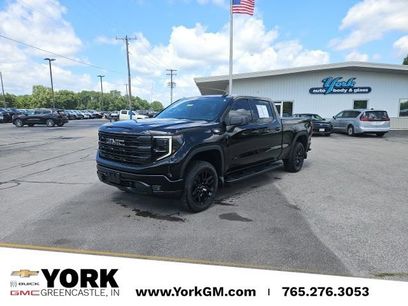 Used 2024 GMC Sierra 1500 Elevation w/ Preferred Package
