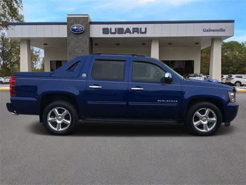 Used 2013 Chevrolet Avalanche LT w/ All-Star Edition image 7