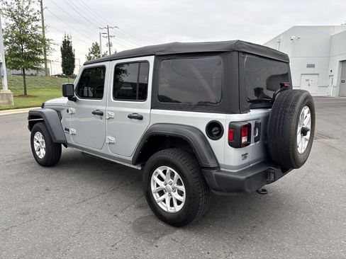 Used 2023 Jeep Wrangler Unlimited Sport AWD/4WD image 7