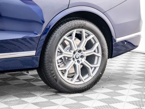 New 2026 BMW X7 xDrive40i w/ Premium Package image 33