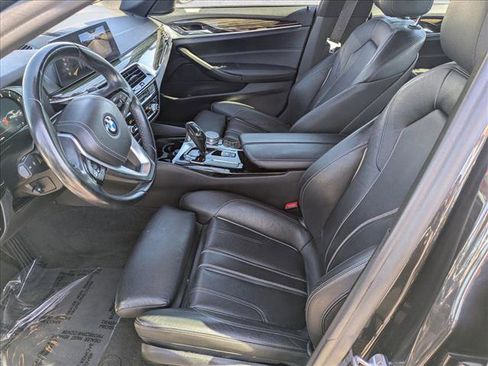 Used 2018 BMW 530i image 17